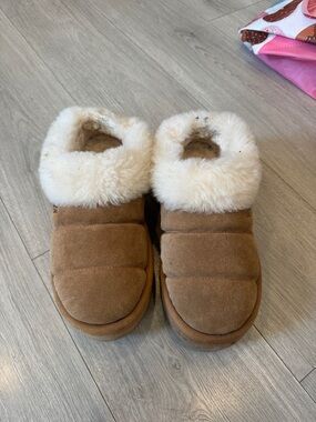 UGGCozy Shearling-Lined Slippers in Brown